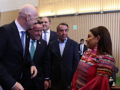 Brugada inaugura exposición “Álbum Épico” junto Infantino, presidente de la FIFA (Video)