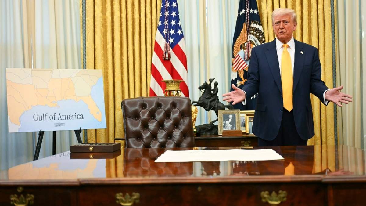 El presidente estadounidense Donald Trump habla durante una ceremonia en la Casa Blanca