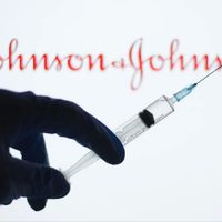 Estados Unidos aprueba el uso de la vacuna de Johnson & Johnson