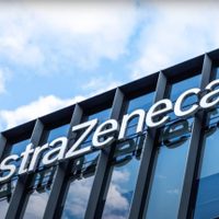 EU sugiere que AstraZeneca incluyó información obsoleta en los ensayos de su vacuna