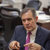 Lorenzo Córdova defendió así su participación en la marcha convocada por Claudio X. González