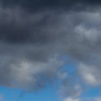 Clima en Neuquén: un martes algo inestable, con un poco de viento en valles y nieve en la cordillera