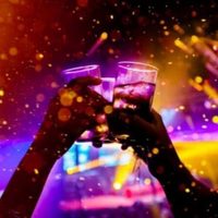 Otra vez en Bariloche: la policía desarticuló una fiesta clandestina