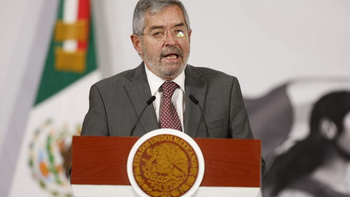 El secretario de Relaciones Exteriores, Juan Ramón de la Fuente
