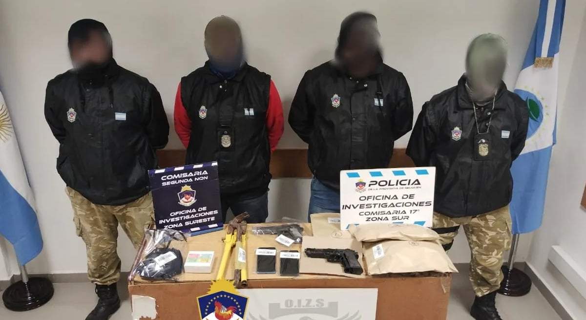 Los efectivos que participaron en la desarticulación de la banda delictiva. Fuente: (Policía de Neuquén)