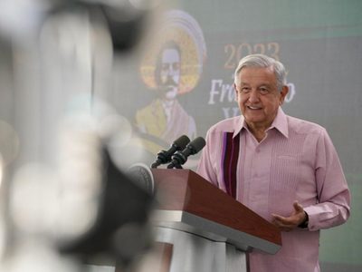 AMLO reprocha devolución de millonaria propiedad a Lozoya; insiste en reforma al Poder Judicial