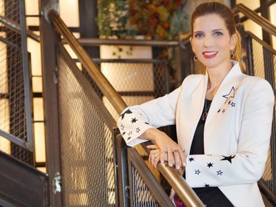 Margarita Vargas se mostró muy entusiasmada al reunirse por primera vez con sus amigas