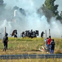 El Gobierno bonaerense pidió desalojar Guernica "con el menor daño colateral posible"