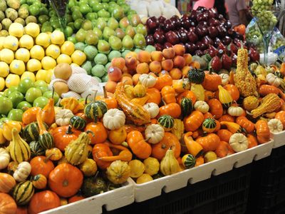 El precio mundial de los alimentos baja por segundo mes y marca mínimos desde septiembre, según FAO