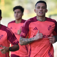 Con pocos días de adaptación: cuándo debutaría Kevin Castaño en River