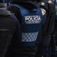 PGJ-CDMX investiga a cuatro elementos por liberar a dos personas que robaron un camión