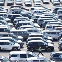 Trump sopesa pausar aranceles para autos: exenciones a piezas serían clave para la industria en EU