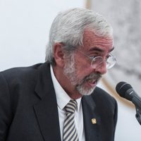 Enrique Graue urge fortalecer colaboración del sector educativo con el productivo