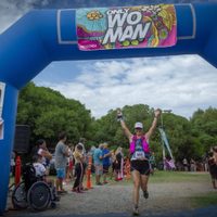 Aislada por el coronavirus correrá una maratón solidaria de 42 kilómetros en el patio de su casa