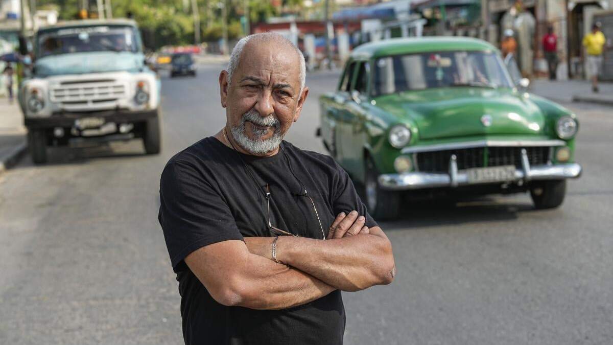 Por cuatro décadas Padura ha convertido a la literatura policial en la crónica social y política de Cuba y, en especial, de La Habana
