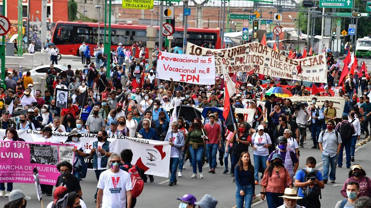 Marcha en conmemoración de 51 años del "Halconazo"