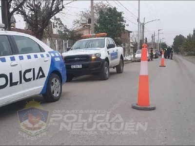La policía de Neuquén demoró a dos sujetos en un operativo de control preventivo