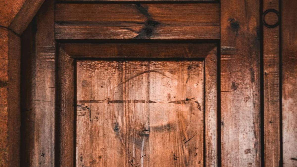 Recuperar la belleza de tus muebles de madera es más fácil de lo que pensás con algunos ingredientes que seguro tenés en casa.