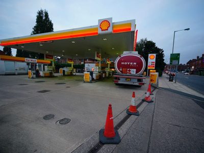 Reino Unido analiza desplegar al Ejército en medio de la crisis por suministro de gasolinas