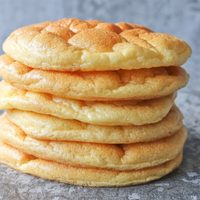 Prepará pan nube en casa: la receta sin harina, con solo 4 ingredientes y lista en la freidora de aire en pocos minutos