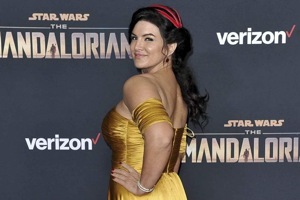 Gina Carano asiste al estreno en Los Ángeles de "The Mandalorian" en el Teatro El Capitan, el 13 de noviembre de 2019.
