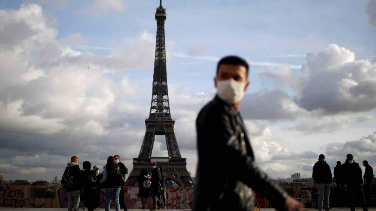 Torre Eiffel de París, en Francia. Fuente: (Twitter)