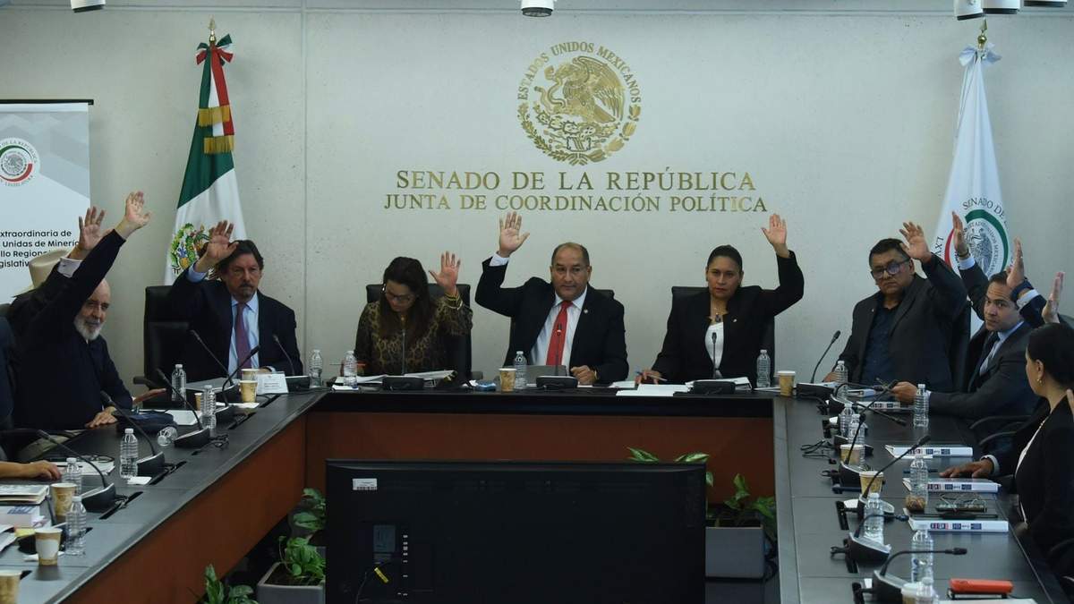 Aprobación en comisiones