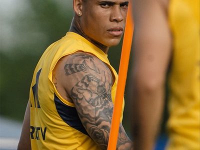 Ayrton Costa afirmó que no jugará el Mundial 2026 con Cabo Verde