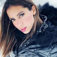 La situación que hace llorar desconsoladamente a Anitta en medio de la gente