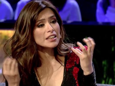Bochorno de "Sálvame": le dicen a Miriam Saavedra en vivo que su padre ha fallecido y no era verdad