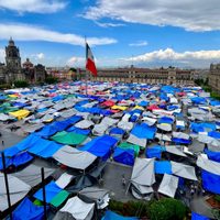 Sin acuerdos en nueva mesa de negociación; CNTE acusa cerrazón del gobierno