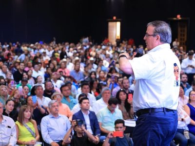 Ebrard asegura que ya rebasó a Sheinbaum; esto dijo de la resolución del INE sobre giras