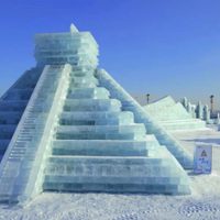 China exhibe en festival de hielo una réplica de la pirámide de Kukulcán
