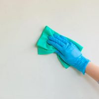 No gastés el aguinaldo en pintura, mirá el truco para quitar todas las manchas de tus paredes en minutos
