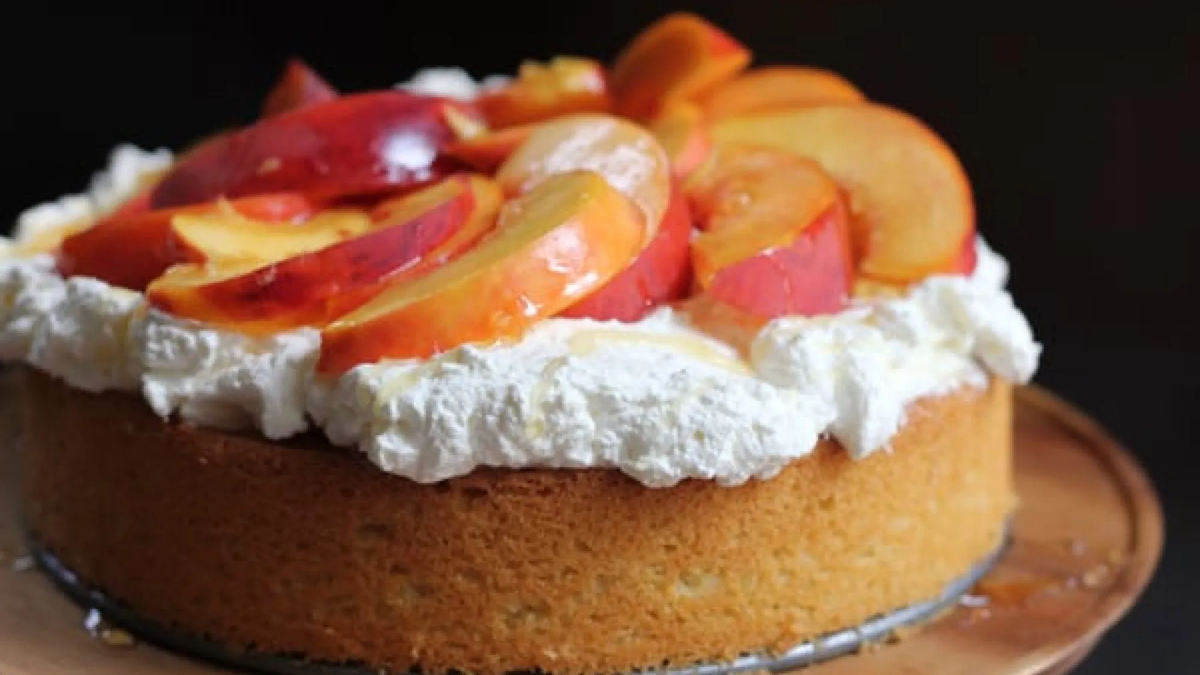 Torta de durazno. Fuente: (Instagram)