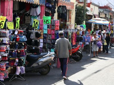 En últimos tres meses de 2023 hubo 1.6 millones de personas sin empleo: Inegi
