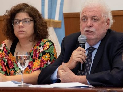 Carla Vizzotti reconoció que 10 personas se vacunaron "en una situación incorrecta"