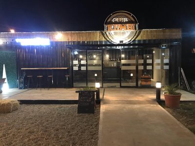 Las llamas consumieron un bar del Paseo de la Costa