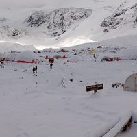 Así amaneció  Plaza de Mulas tras una intensa nevada