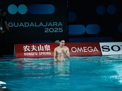 Osmar Olvera, doble medallista olímpico, se queda fuera de la final en Copa del Mundo de Clavados