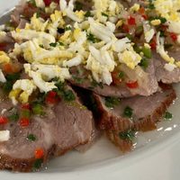 El peceto no es solo para milanesas o vitel toné: hacé esta versión a la vinagreta ideal para una juntada con amigos