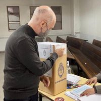 ELECCIONES 2021: Horacio Rodríguez Larreta emitió su voto en el barrio porteño de Recoleta