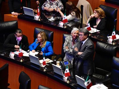 Morena no junta votos suficientes en el Senado y frena discusión sobre reforma del Ejército