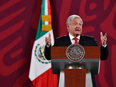 AMLO promete que Sedena dará a conocer todos los contratos relacionados con spyware Pegasus