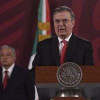 Ebrard anuncia consulado y acuerdo con la India para producir oncológicos y vacunas contra el covid