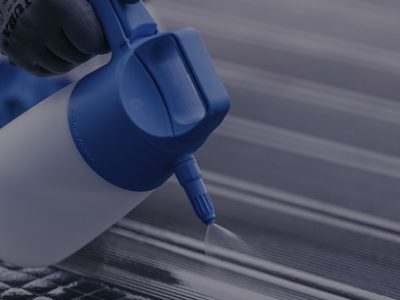Con solo 3 ingredientes: la fórmula mágica para preparar el mejor desinfectante para tu habitación o cocina