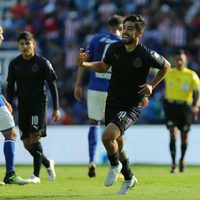 Chivas y Cruz Azul empatan 1-1; América le pega 2-0 a Pachuca