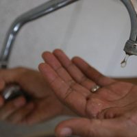 Un corte de agua potable afecta la zona baja de General Roca