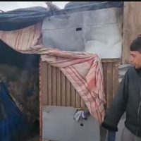 Un joven de Plaza Huincul perdió parte de su brazo y necesita ayuda para terminar su casa