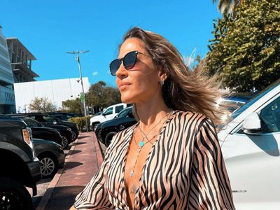 Jimena Barón prepara su nuevo álbum con un cambio de look